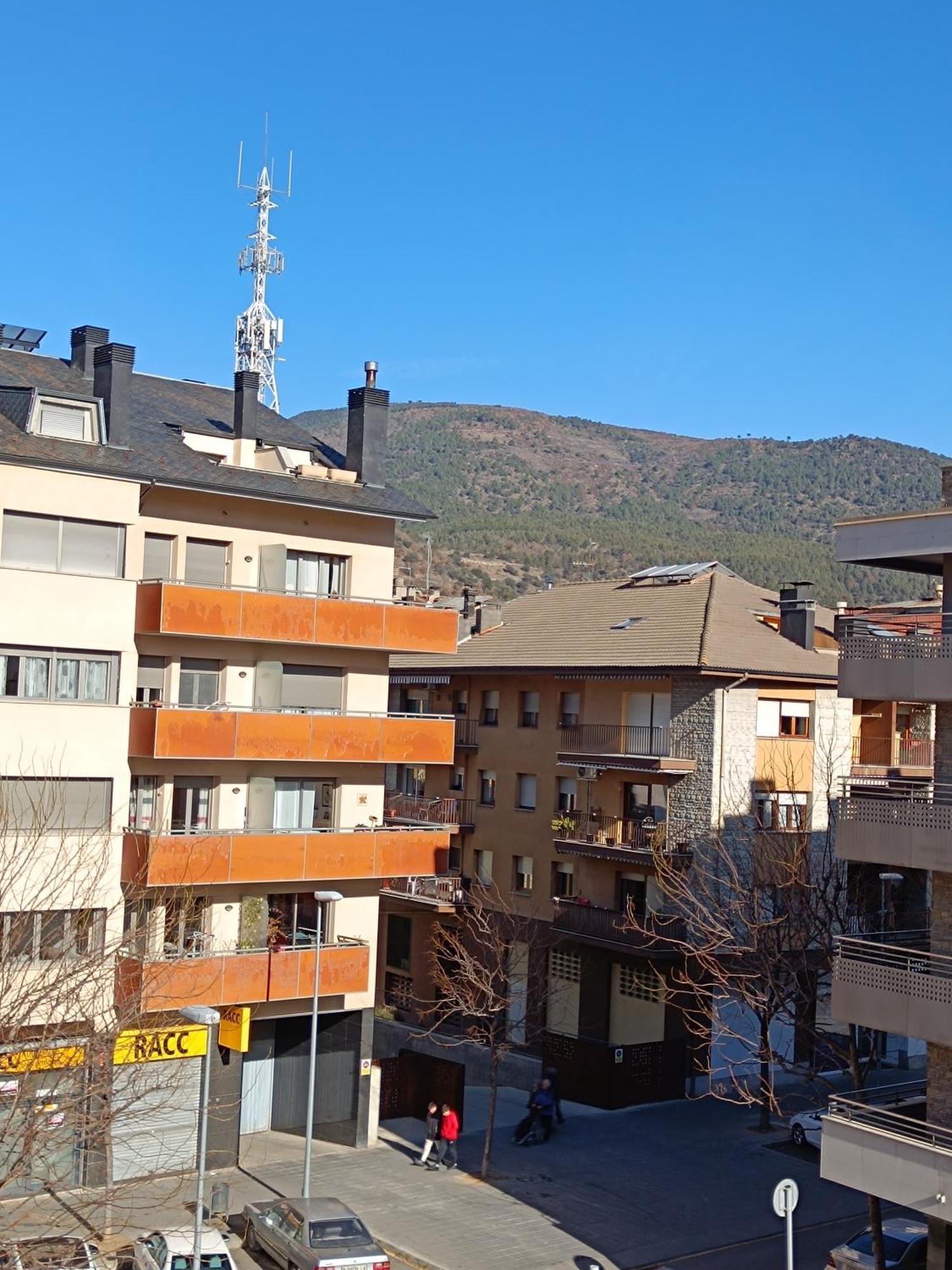 Apartamento Estel La Seu d'Urgell Eksteriør bilde